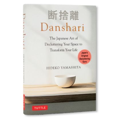 Picture of Tuttle - The Japanese Art of Decluttering Your Space to Transform Your Life